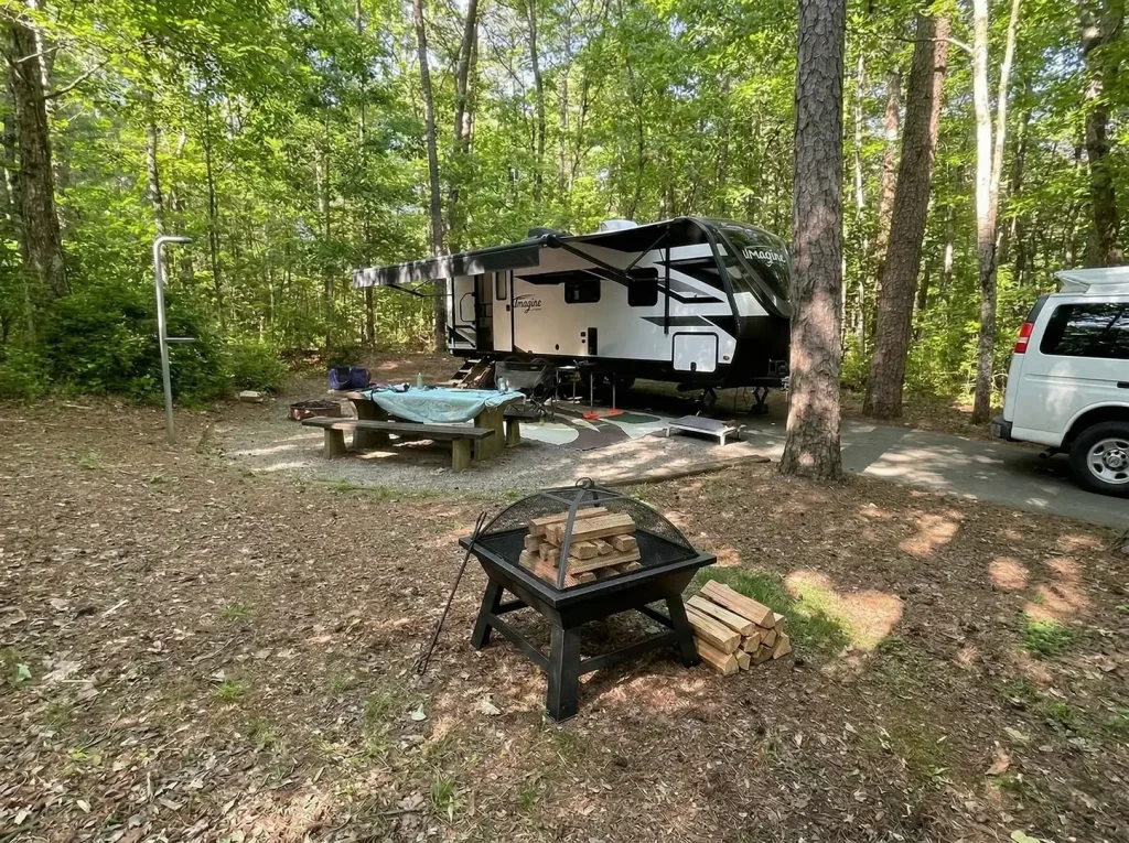 Young Harris Watersports & RV Georgia Camping